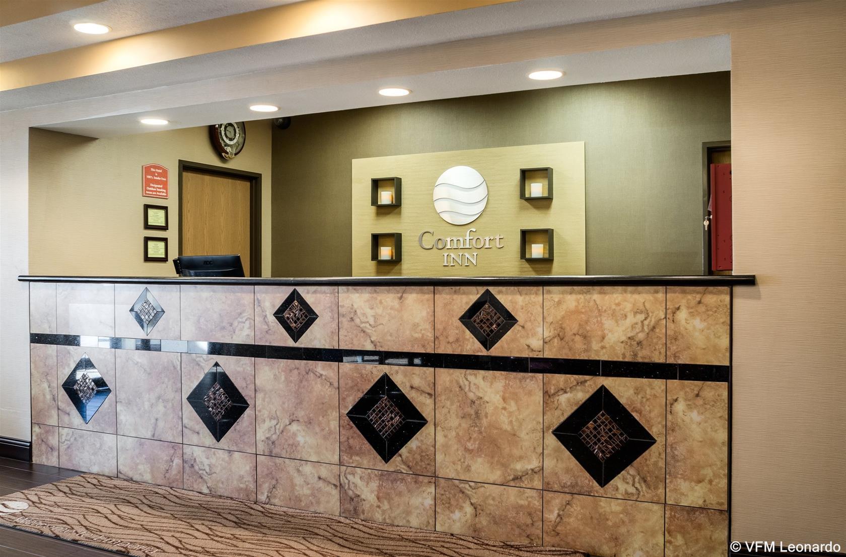 Best Western Emporia Inn Экстерьер фото