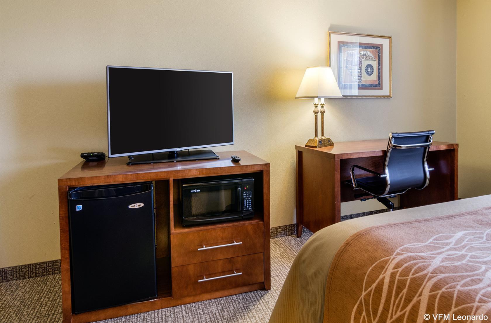 Best Western Emporia Inn Экстерьер фото