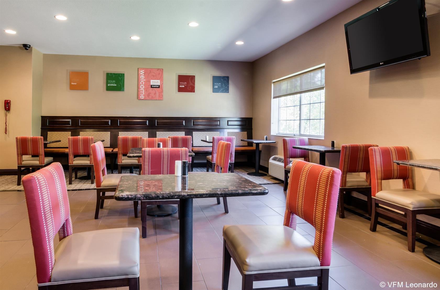 Best Western Emporia Inn Экстерьер фото